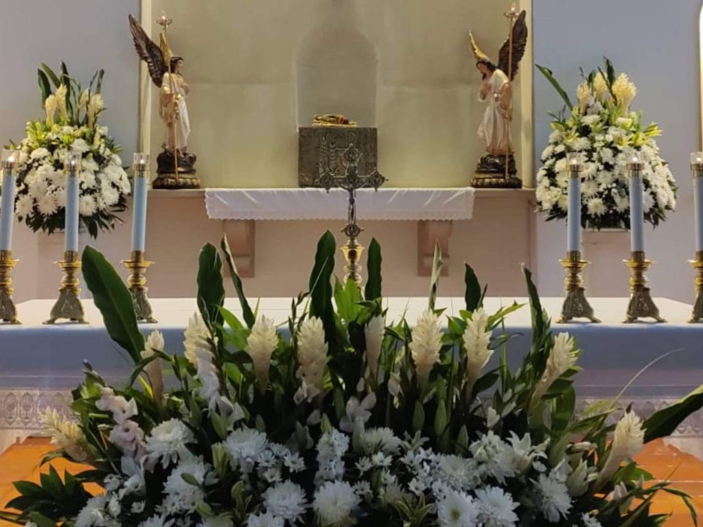 inicio-fondo-altar-templo-jpg (1) inicio-fondo-altar-templo