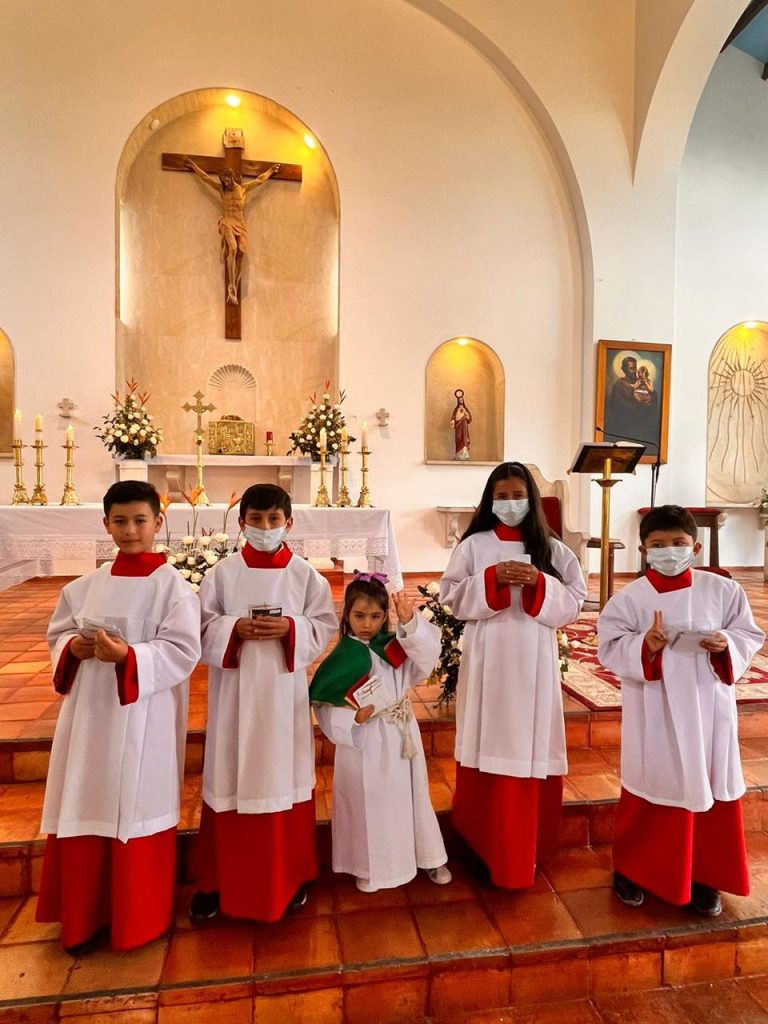 pastorales-monaguillos-altar-jpg monaguillos